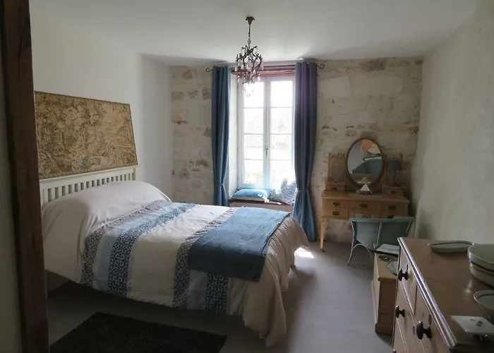 Bellevue * Aubeterre-sur-Dronne